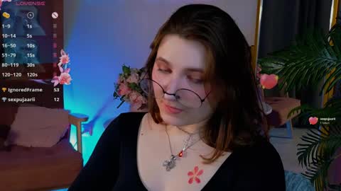 Snapshot of fairy_tara chatting on May 15, 2026, 11:23 pm Tara online show from May 15, 2026, 11:23 pm