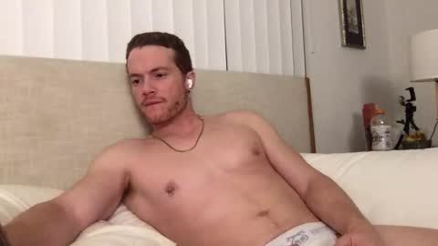 Snapshot of fairybae5 chatting on December 16, 2024, 2:25 am Travis online show from December 16, 2024, 2:25 am