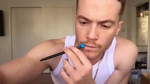 Snapshot of fairybae5 chatting on December 19, 2024, 10:21 pm Travis online show from December 19, 2024, 10:21 pm