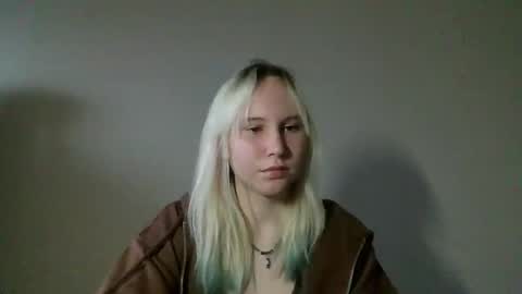 fairyfeller_ online show from October 16, 2025, 3:07 am