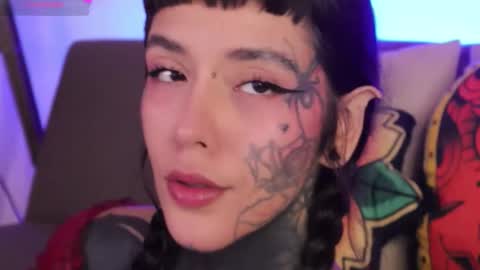 Snapshot of fairyflexxx chatting on November 12, 2025, 6:52 pm Fairy online show from November 12, 2025, 6:52 pm