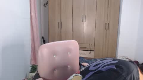 fairylatin online show from February 7, 2025, 10:40 am