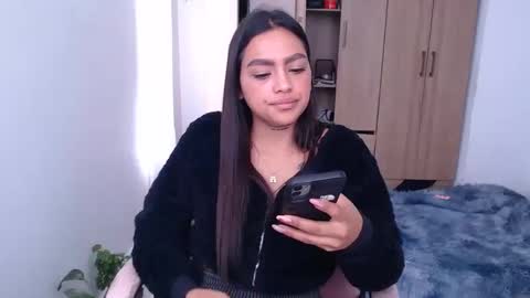 fairylatin online show from March 5, 2025, 5:50 pm