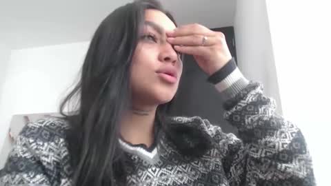 fairylatin online show from November 14, 2025, 11:42 am