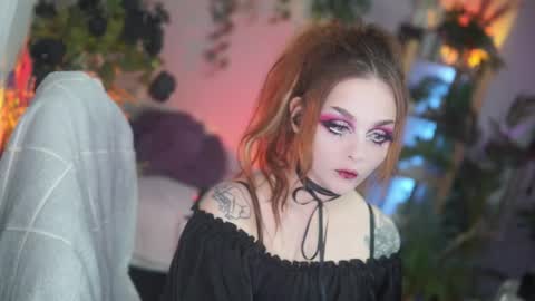 faith_chan online show from October 20, 2025, 1:17 am