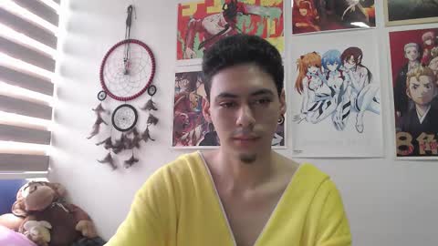 fall_dutt online show from November 27, 2025, 4:53 pm