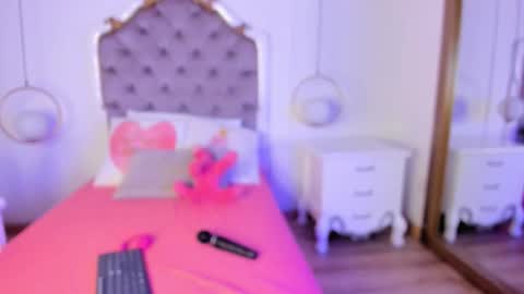 fallon_grey online show from January 15, 2026, 8:01 pm