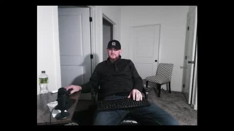 Daddy online show from November 27, 2025, 11:12 am