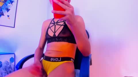 Andrea online show from February 15, 2025, 4:23 pm