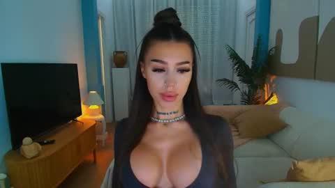 Snapshot of fancy_t33_n chatting on August 3, 2026, 11:05 am Jennifer online show from August 3, 2026, 11:05 am