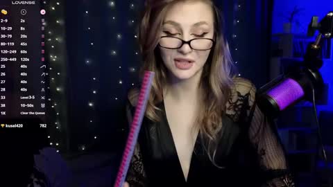 fancymeee online show from February 22, 2025, 11:46 am