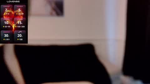 Snapshot of fanny_posy chatting on March 10, 2025, 2:16 pm Fanny online show from March 10, 2025, 2:16 pm