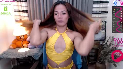 Snapshot of fantacy_babes chatting on December 15, 2025, 2:05 am BRIANNA online show from December 15, 2025, 2:05 am