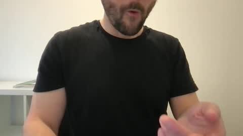 Snapshot of fantacyland chatting on January 8, 2025, 1:09 pm Alex online show from January 8, 2025, 1:09 pm