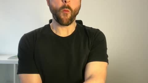 Snapshot of fantacyland chatting on March 12, 2025, 10:16 am Alex online show from March 12, 2025, 10:16 am