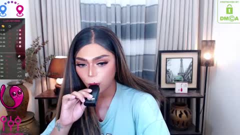 Snapshot of fantacyoflove chatting on February 17, 2025, 9:08 pm YASI online show from February 17, 2025, 9:08 pm