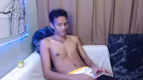 Snapshot of fantasy_davidxx chatting on November 11, 2025, 3:12 pm David online show from November 11, 2025, 3:12 pm