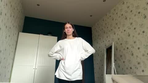 Luna online show from October 28, 2025, 7:12 am