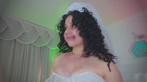 Farah online show from October 31, 2025, 12:06 pm