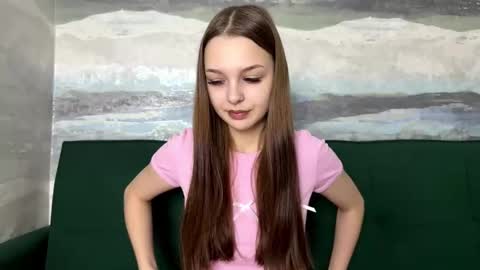 Anna Scovich online show from November 29, 2025, 11:35 am