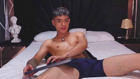 farid_jake_ online show from January 14, 2025, 2:29 am