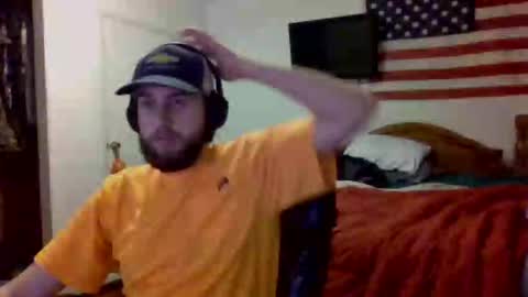 farmboy2398 online show from November 23, 2025, 5:07 am