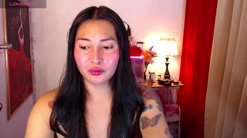 farrah_usan online show from March 19, 2026, 11:58 am