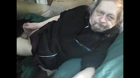 Snapshot of fasteddysex chatting on April 6, 2026, 10:22 pm HoneyCumJuice4U online show from April 6, 2026, 10:22 pm