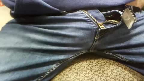 Snapshot of fastman111 chatting on December 1, 2024, 5:13 pm fastman111 online show from December 1, 2024, 5:13 pm