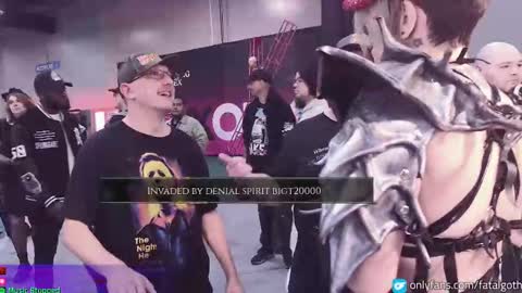  Lily  Waifu  online show from October 25, 2025, 8:25 pm