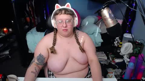 FatVeronica online show from March 2, 2025, 9:22 pm