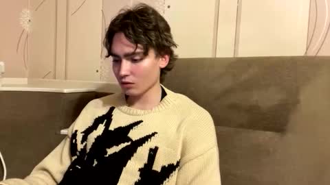 Faust online show from December 4, 2025, 7:00 pm