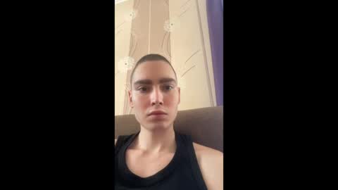 Snapshot of faustfrost chatting on May 8, 2026, 10:31 am Faust online show from May 8, 2026, 10:31 am
