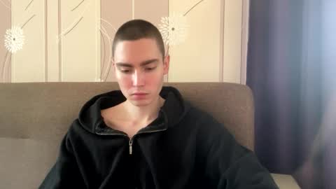 Snapshot of faustfrost chatting on May 16, 2026, 11:20 am Faust online show from May 16, 2026, 11:20 am