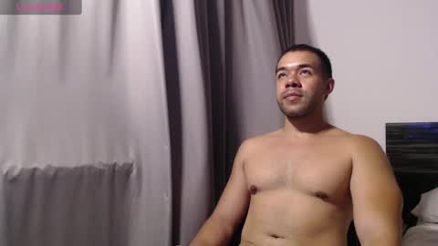 Snapshot of faustosaenz chatting on March 5, 2025, 8:10 pm FAUSTO online show from March 5, 2025, 8:10 pm