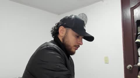 favid95 online show from February 18, 2025, 12:04 am