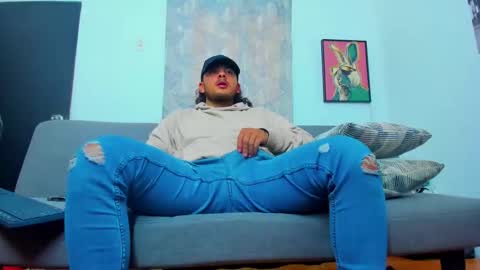 favid95 online show from March 4, 2026, 6:58 pm