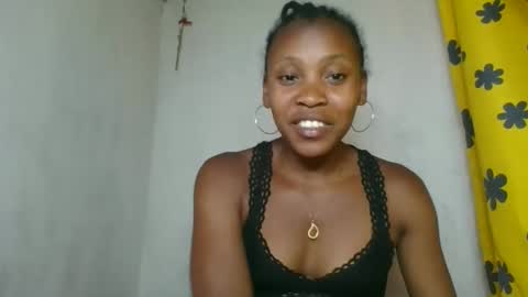 fayence09 online show from November 7, 2025, 6:13 am