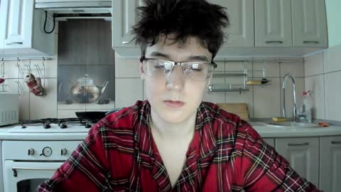 Snapshot of fckmikh chatting on December 24, 2024, 12:22 pm Michael online show from December 24, 2024, 12:22 pm