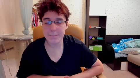 Snapshot of fckmikh chatting on February 13, 2025, 5:01 pm Michael online show from February 13, 2025, 5:01 pm