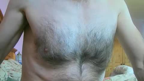 feardubh online show from October 27, 2025, 9:13 am