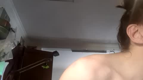 feelfemdom online show from April 23, 2026, 11:42 am