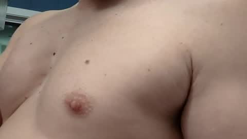 Snapshot of feelnswell424 chatting on March 11, 2025, 9:24 am Nick online show from March 11, 2025, 9:24 am