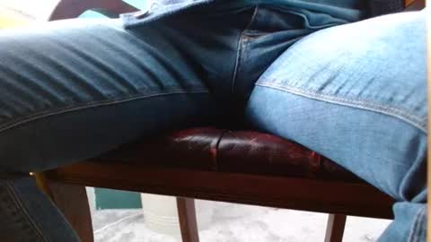 Snapshot of feetpuller2024 chatting on March 13, 2026, 2:23 pm feetpuller2024 online show from March 13, 2026, 2:23 pm