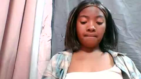 Snapshot of felice364342 chatting on May 23, 2026, 7:18 pm felice364342 online show from May 23, 2026, 7:18 pm