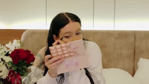 Felicia Herceg online show from March 3, 2026, 6:58 pm