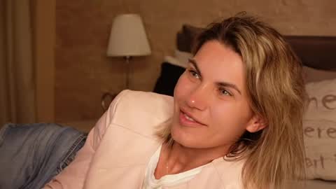 Snapshot of feliciakrige chatting on June 1, 2026, 8:21 pm FeliciaKrige online show from June 1, 2026, 8:21 pm