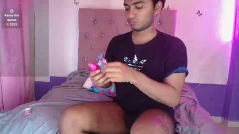 Snapshot of felipecams chatting on April 27, 2026, 3:37 am andres felipe benitez online show from April 27, 2026, 3:37 am