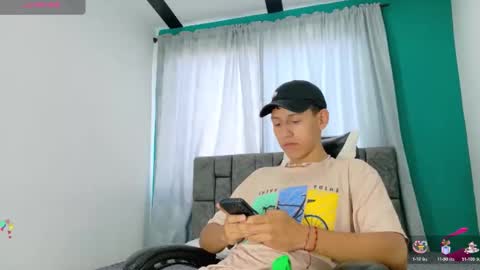 Snapshot of felipehotgonzalez chatting on November 24, 2025, 1:00 pm felipehotgonzalez online show from November 24, 2025, 1:00 pm