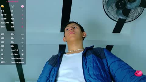 Snapshot of felipehotgonzalez chatting on December 2, 2025, 12:21 pm felipehotgonzalez online show from December 2, 2025, 12:21 pm